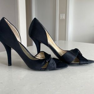 Nine West Satin Peep Toe heels
